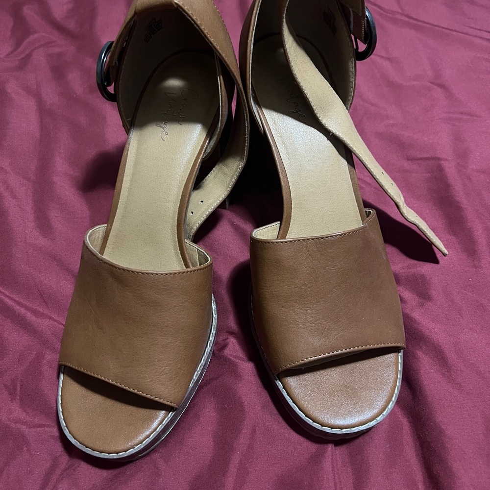 Crown Vintage Caramel colored Block Heel Sandals
